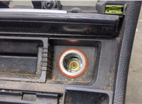 3AC863243, 3C0864211B, 3C0864249D Консоль салона (кулисная часть) Volkswagen Passat 7 2010-2015 Европа 20713200 #9