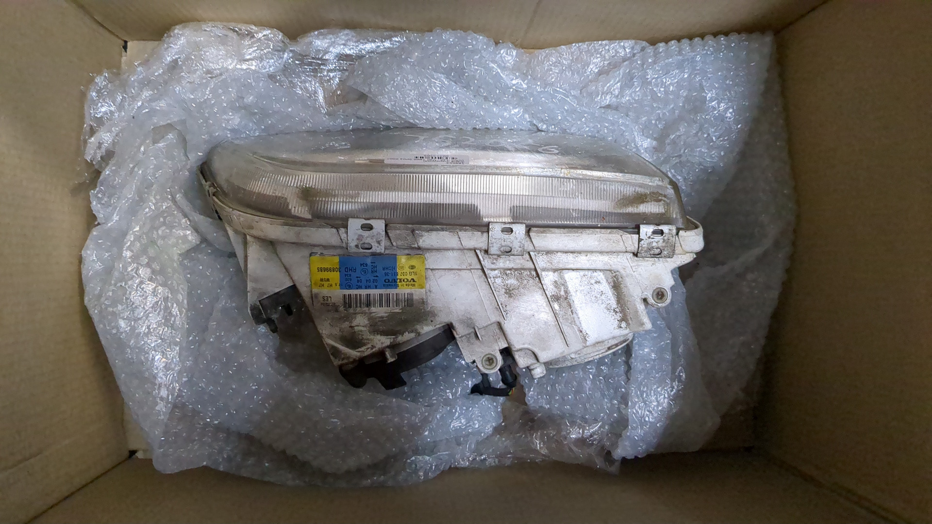 Фара правая