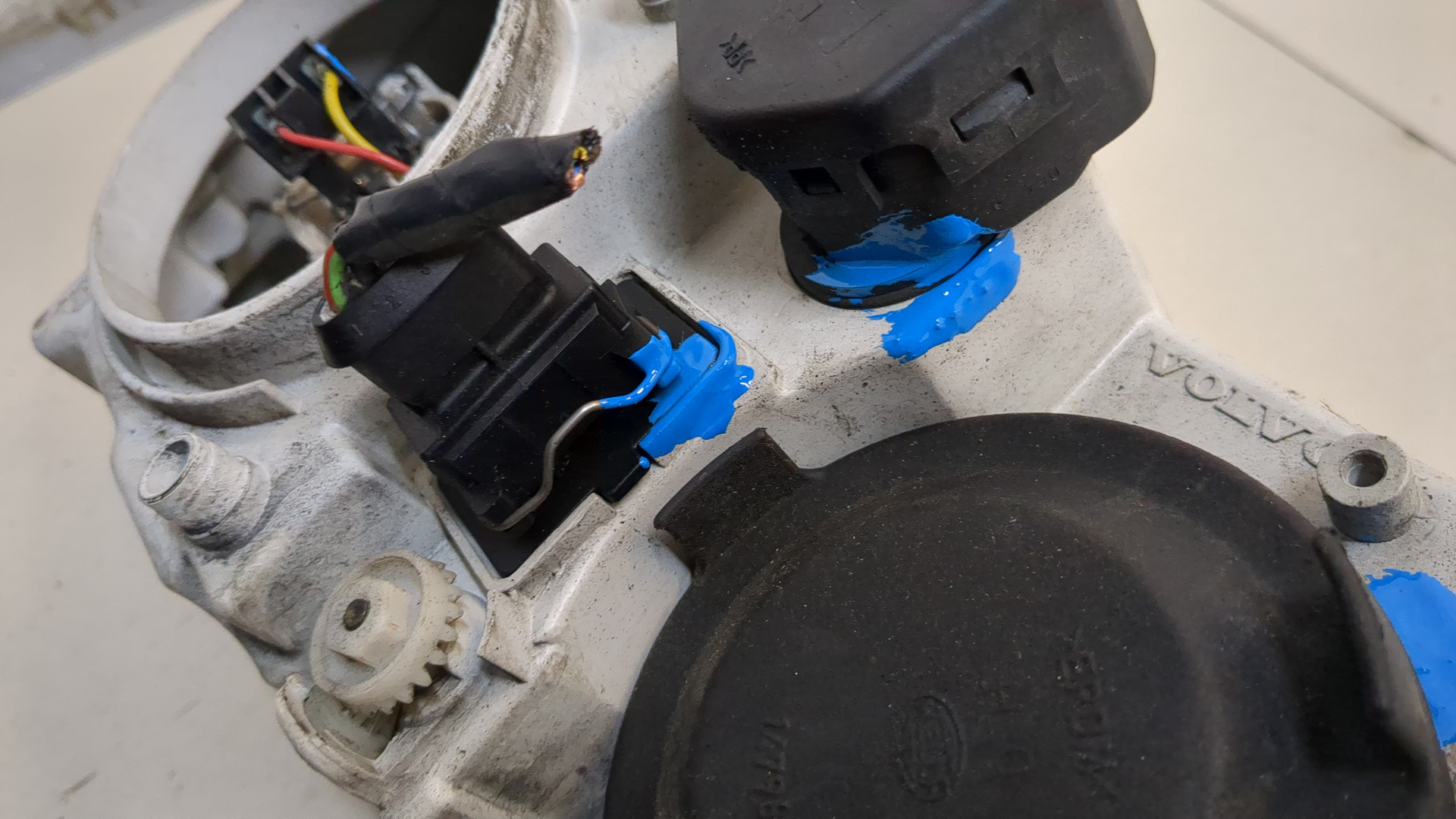 Фара правая