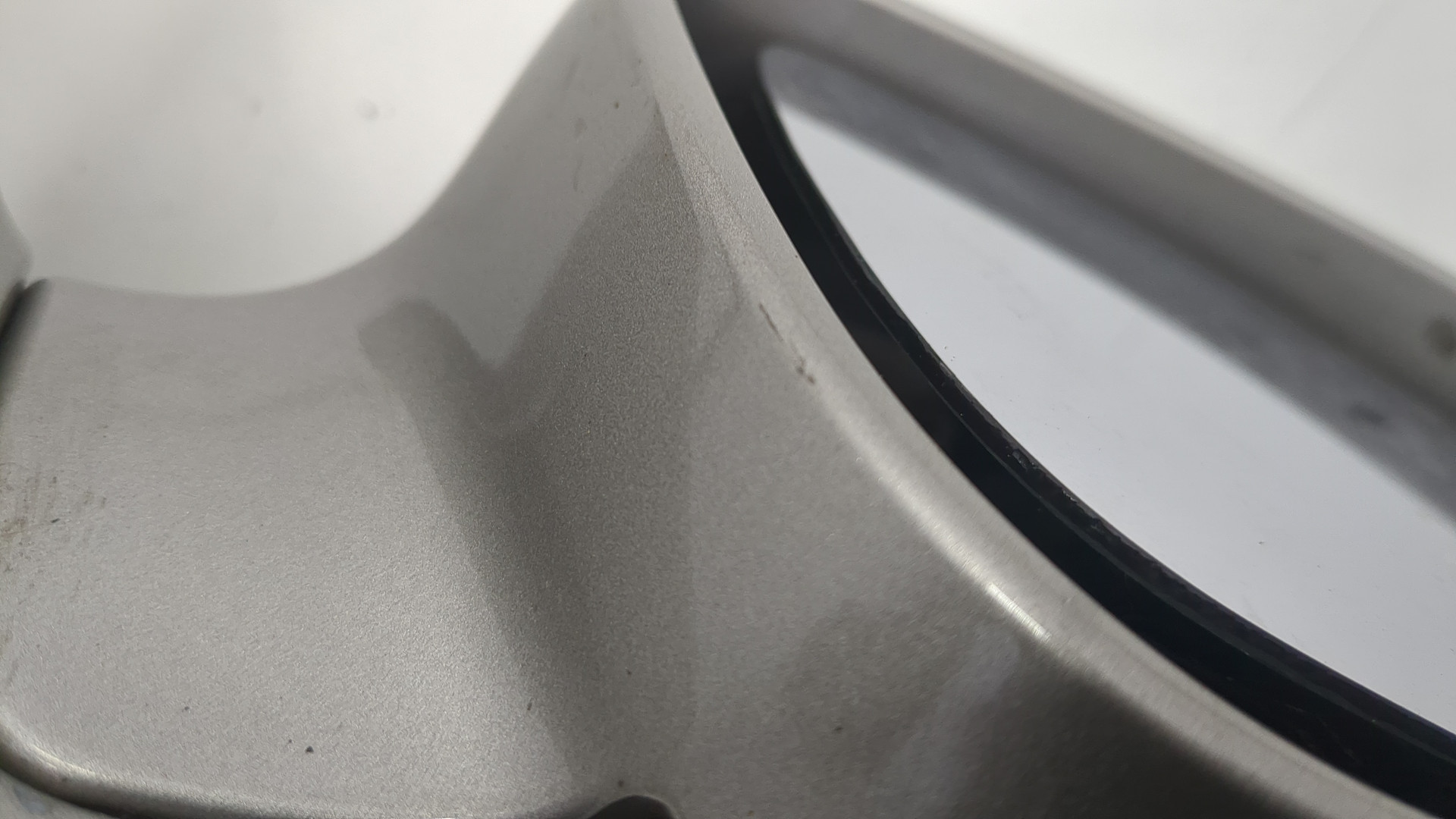 Зеркало правое электрическое