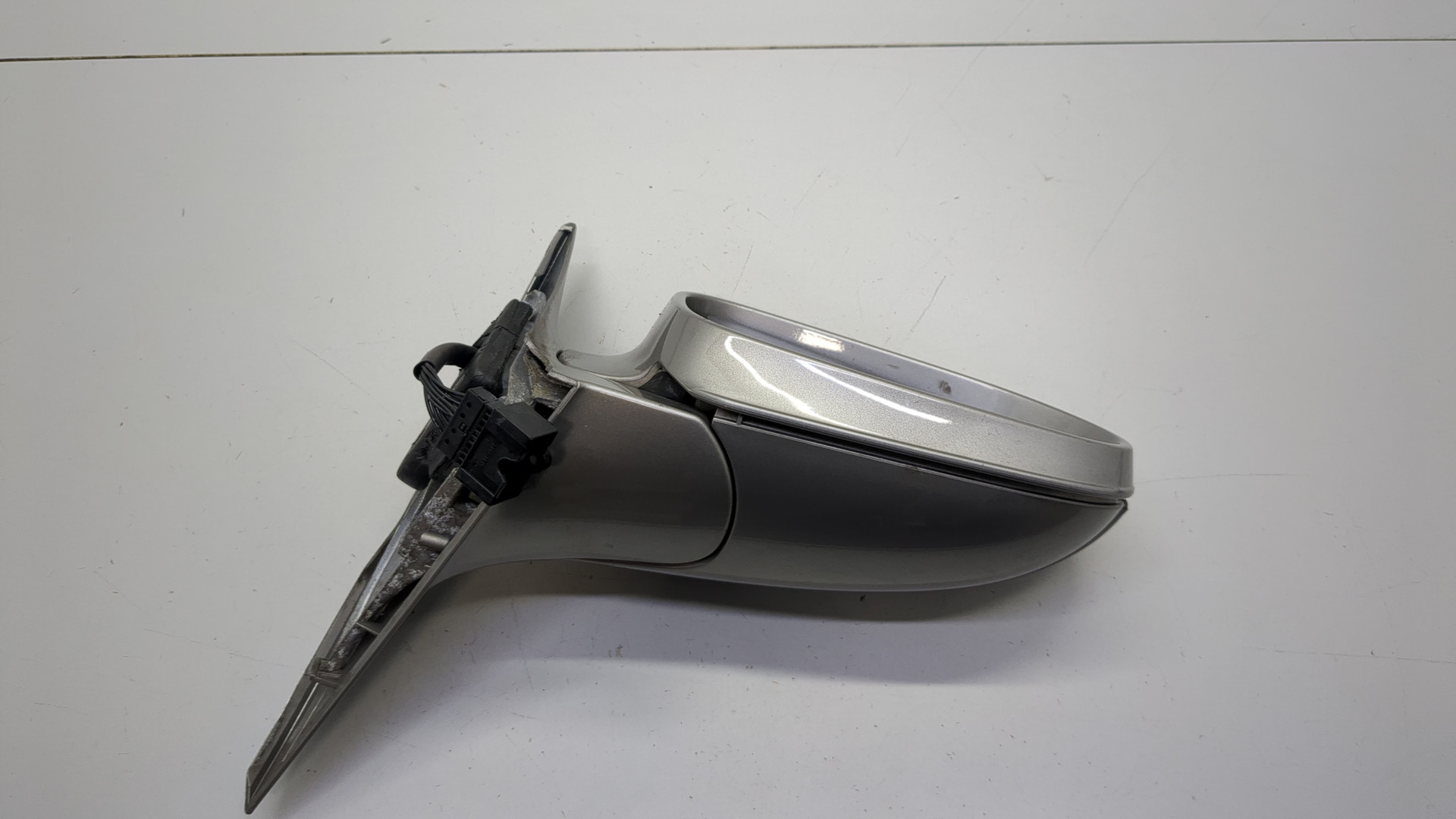 Зеркало правое электрическое