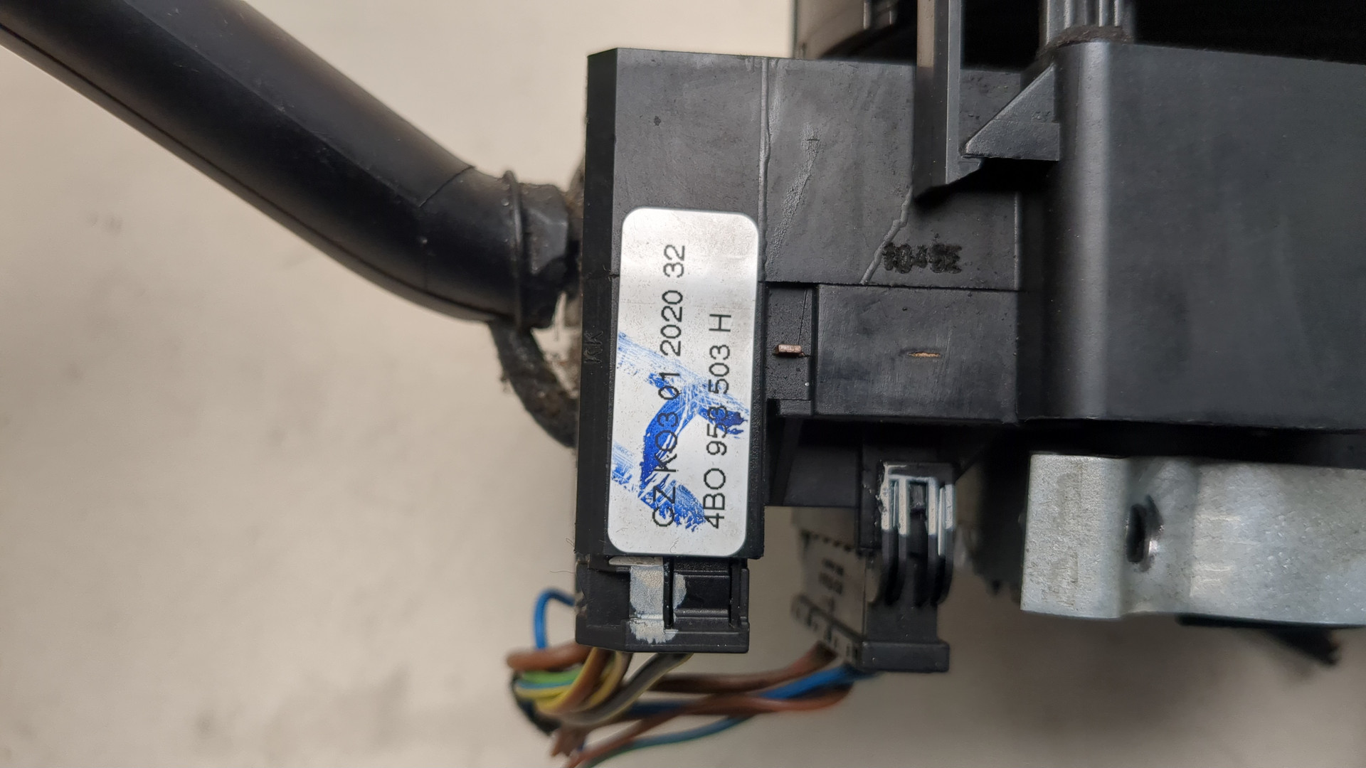 Переключатель подрулевой