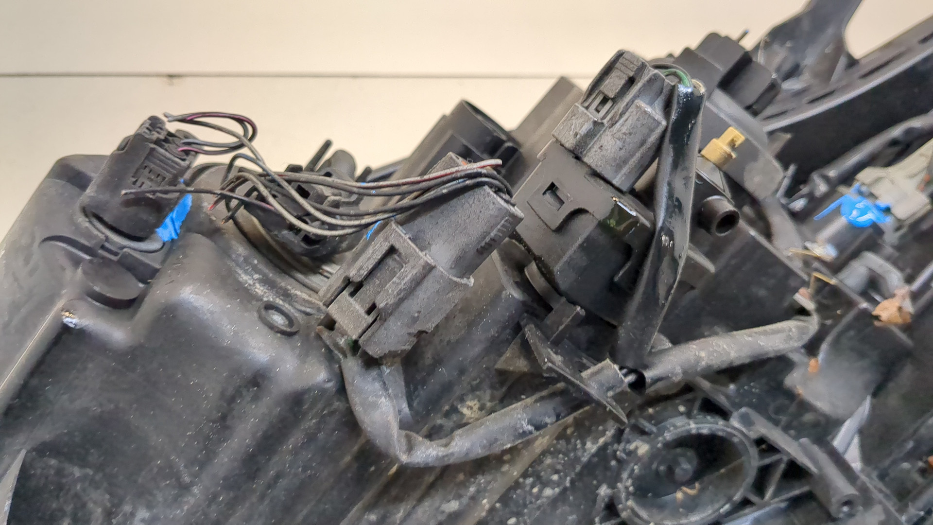 Фара правая