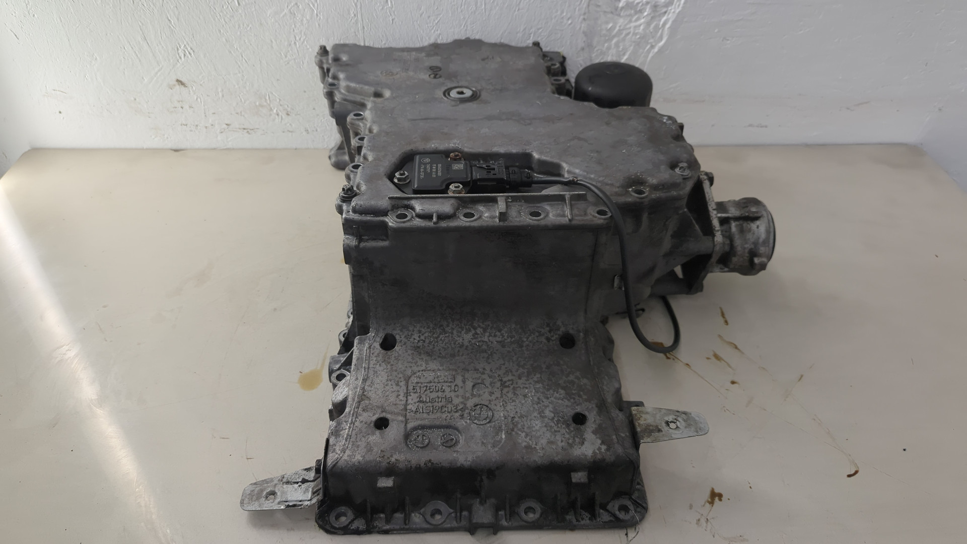 Поддон масляный двигателя (картер)