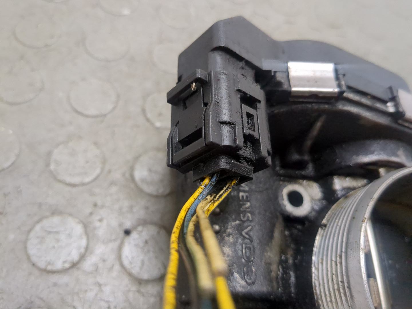 Заслонка дроссельная электрическая