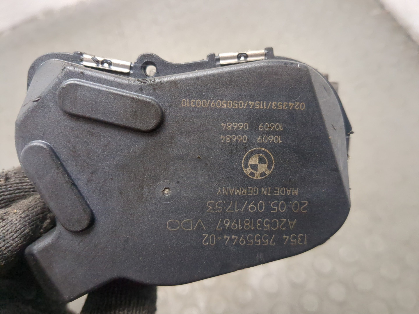 Заслонка дроссельная электрическая