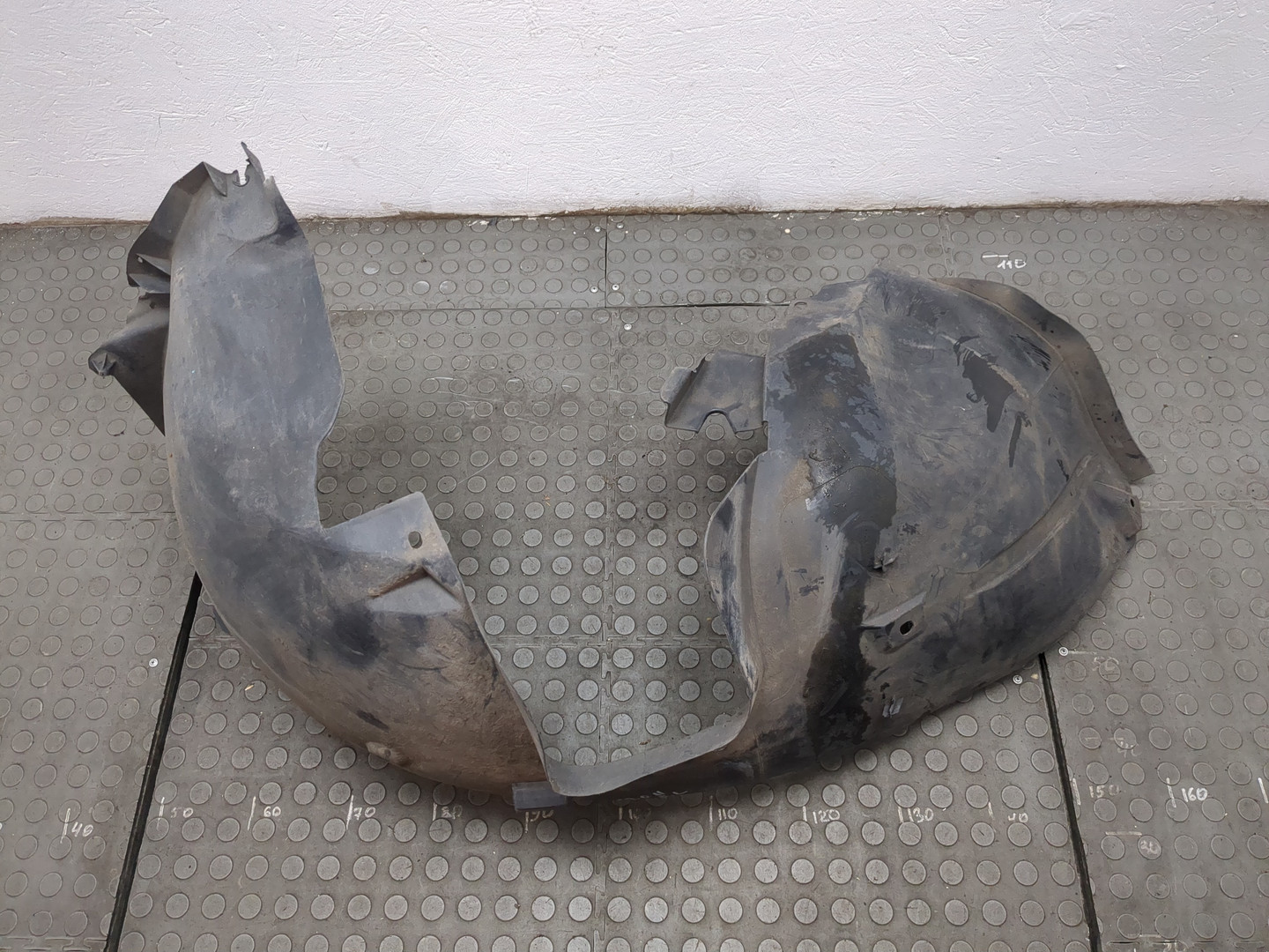 Локер передний левый