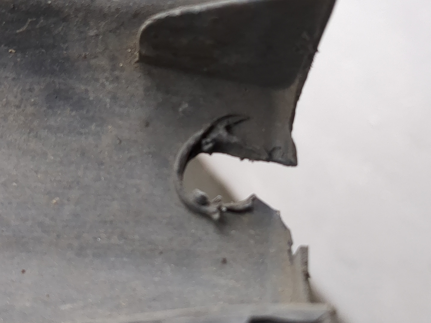 Локер передний левый