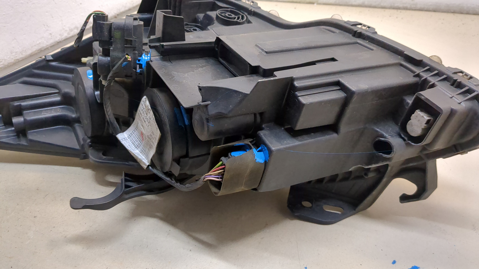 Фара правая