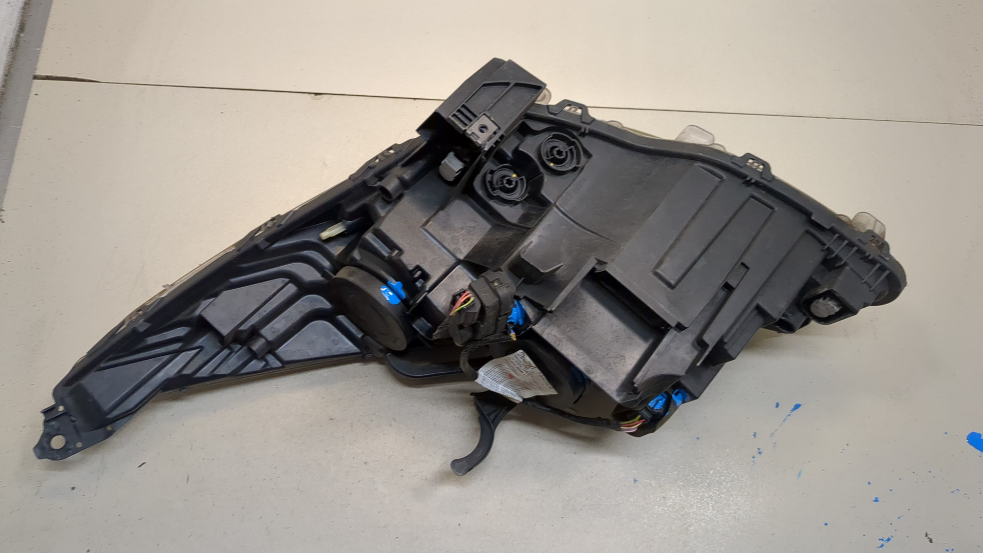 Фара правая