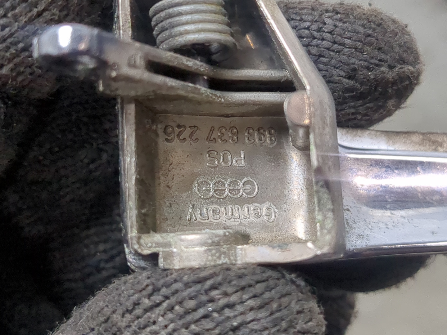 Ручка двери задней внутренняя правая