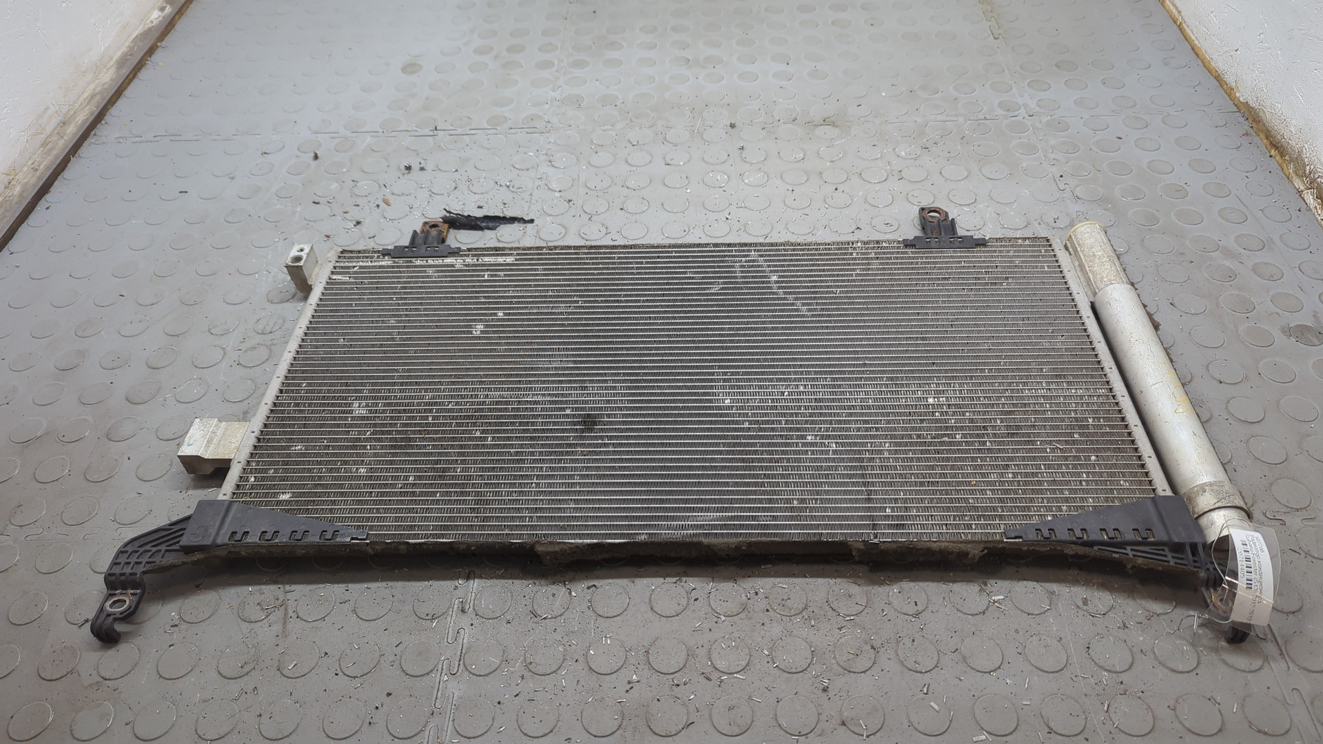 Радиатор кондиционера / конденсер