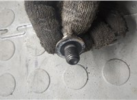  Кронштейн крышки багажника Volvo XC60 2008-2017 20714698 #4