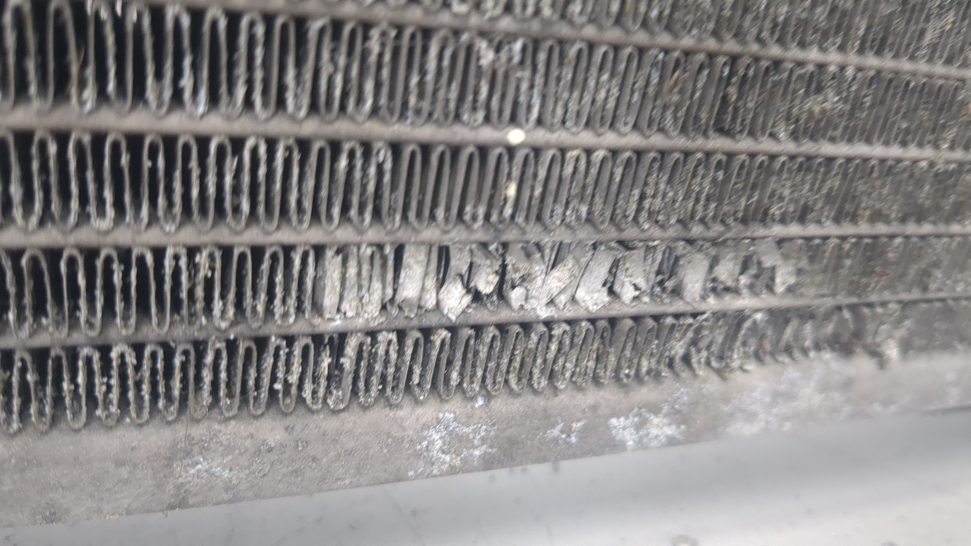 Радиатор охлаждения двигателя основной