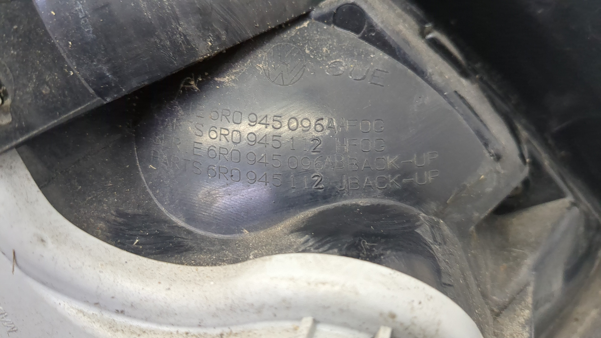 Фонарь задний правый