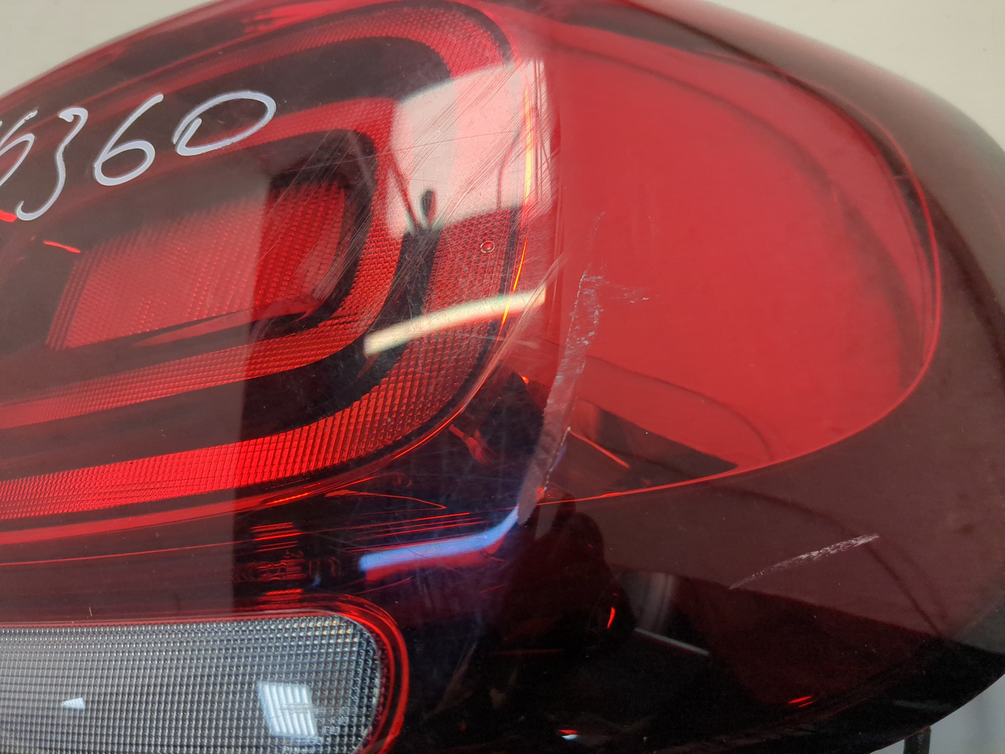 Фонарь задний правый