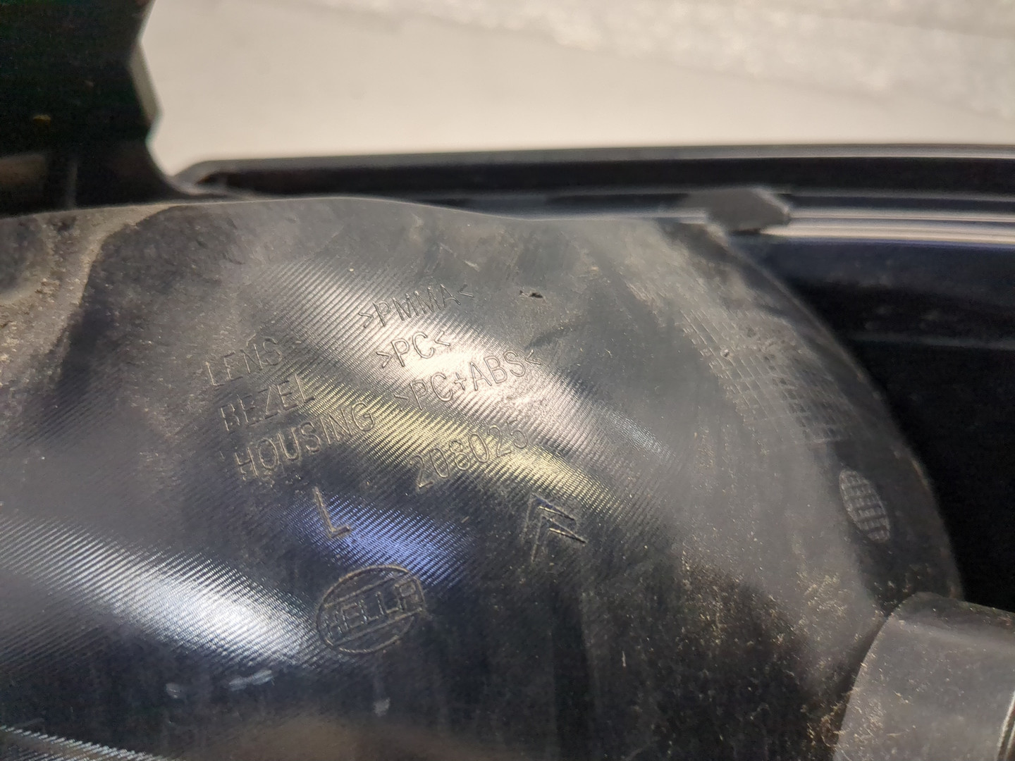 Фонарь задний левый