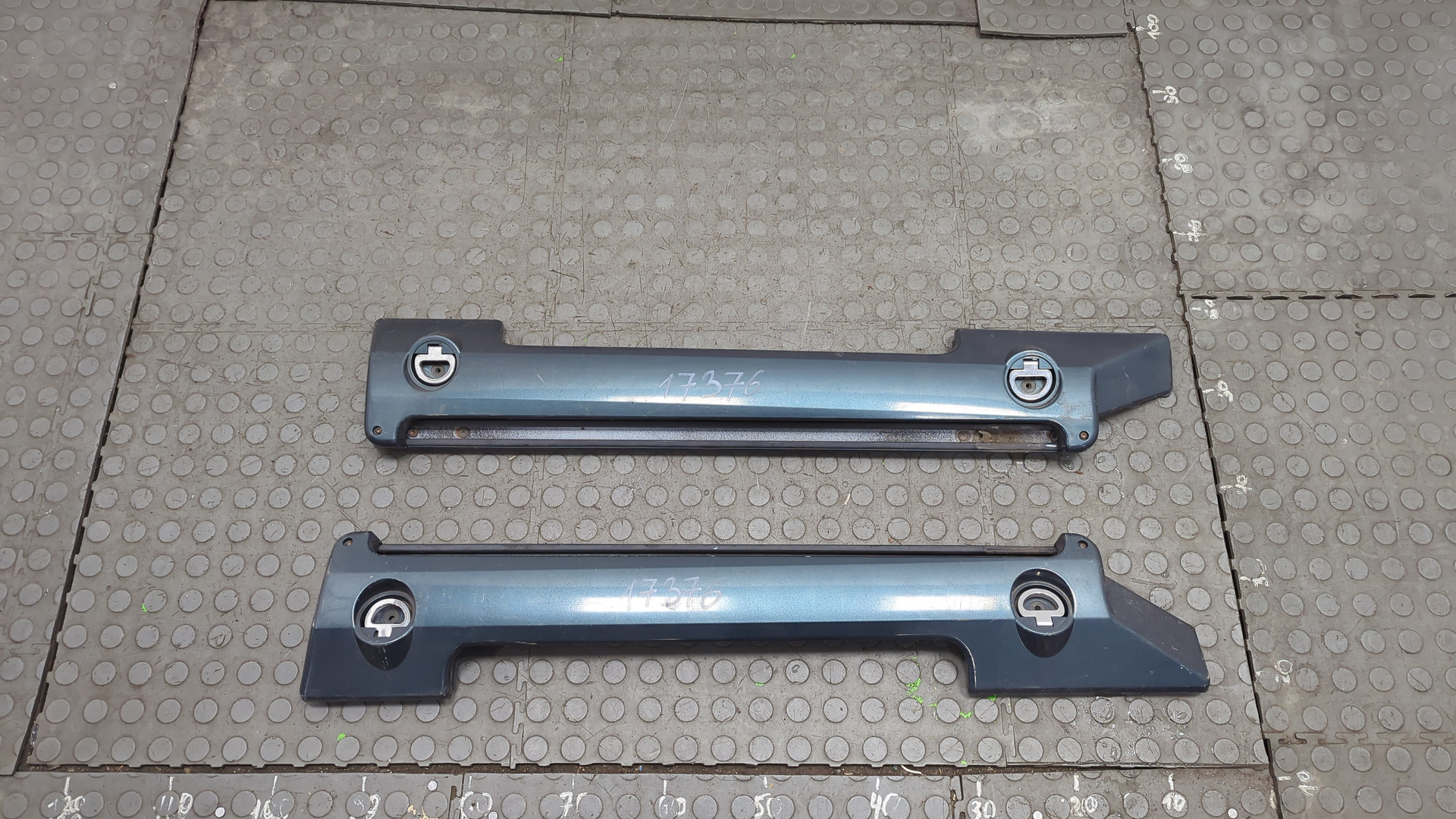 Рейлинги (релинг) к-кт (планки на крышу)