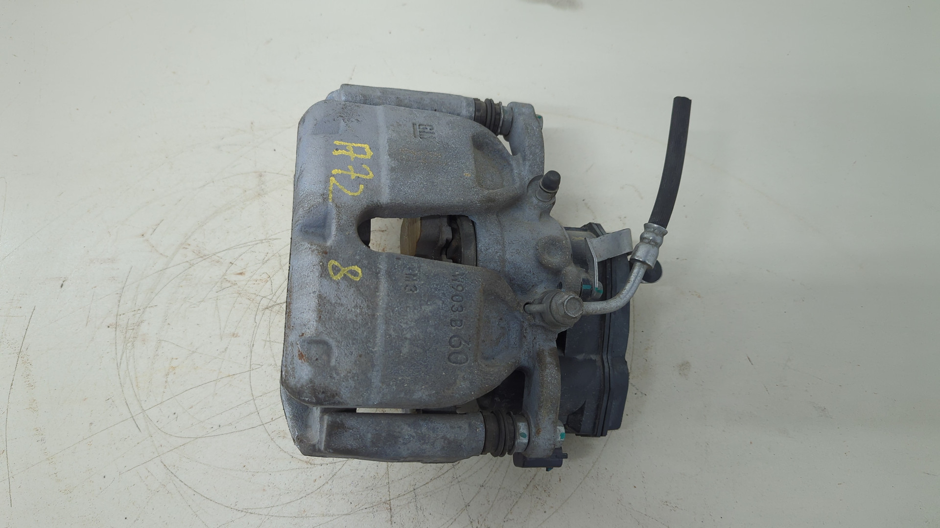 Суппорт передний правый