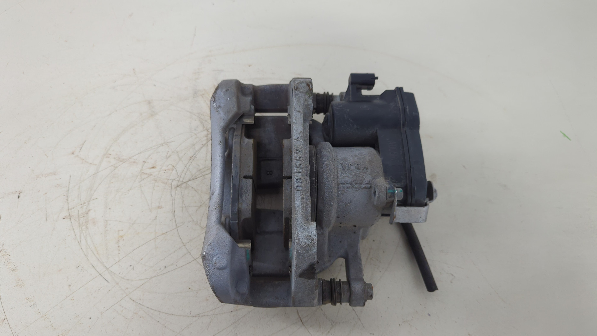 Суппорт передний правый