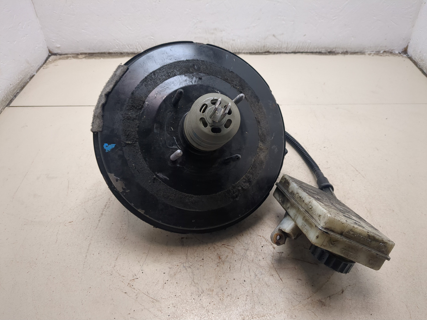 Усилитель тормозов вакуумный