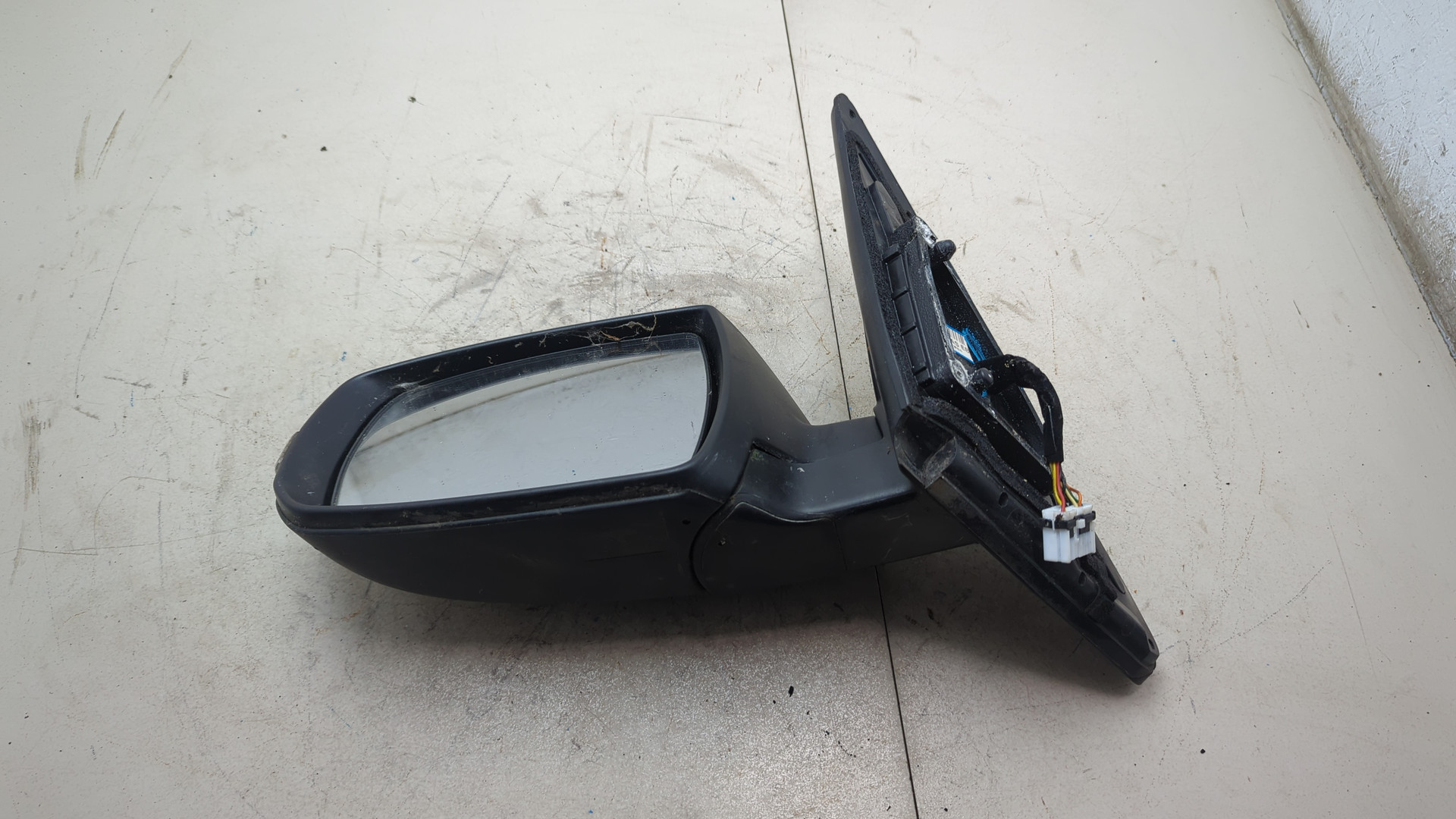 Зеркало левое электрическое