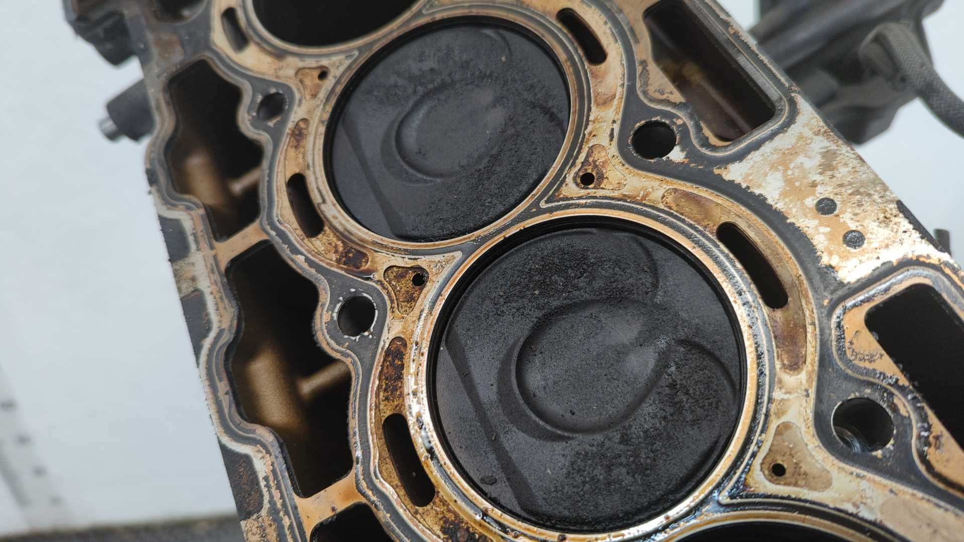 Блок двигателя