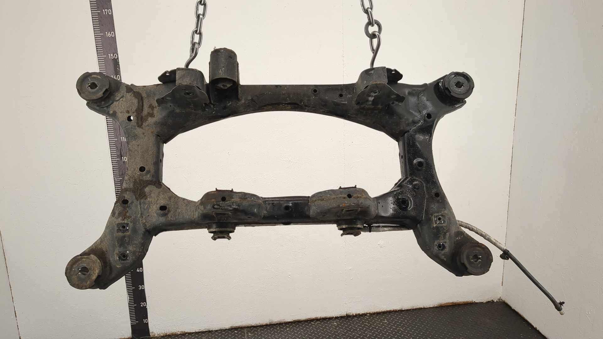 Балка задняя