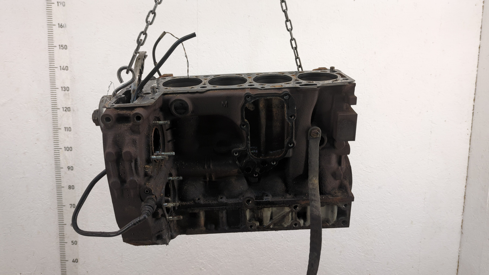 Блок двигателя