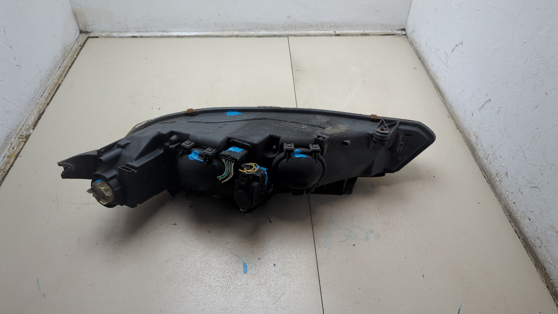 Фара правая