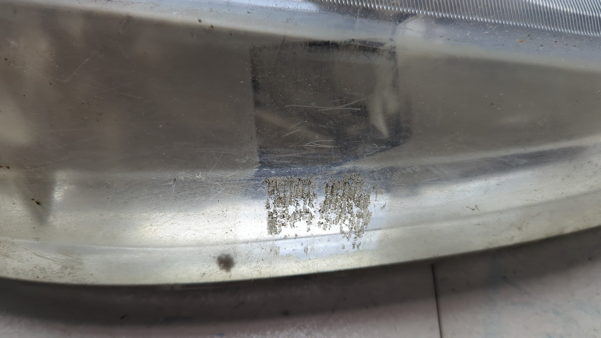 Фара правая