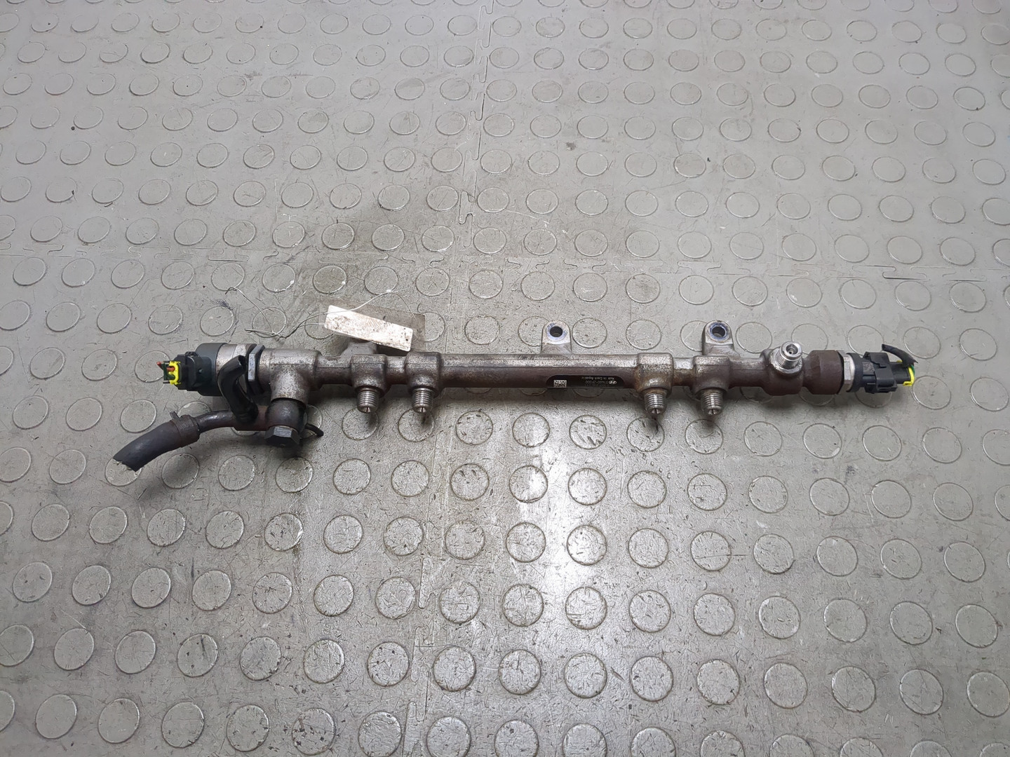 Рейка топливная (рампа)