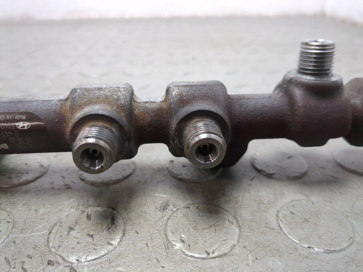 Рейка топливная (рампа)