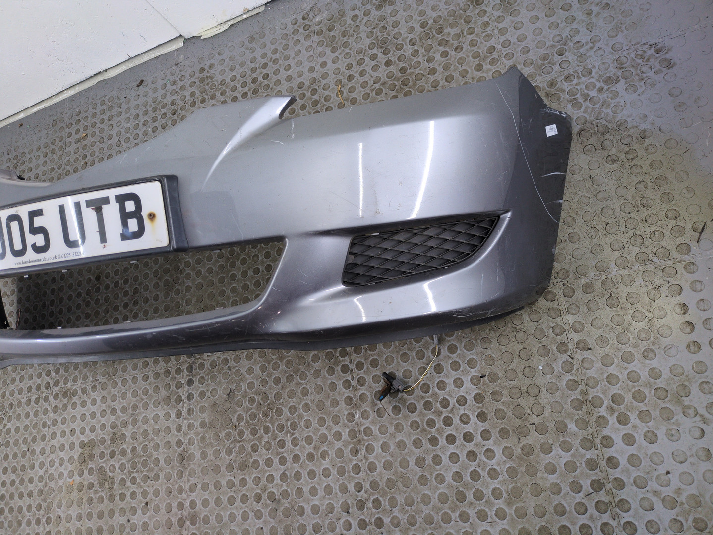 Бампер передний