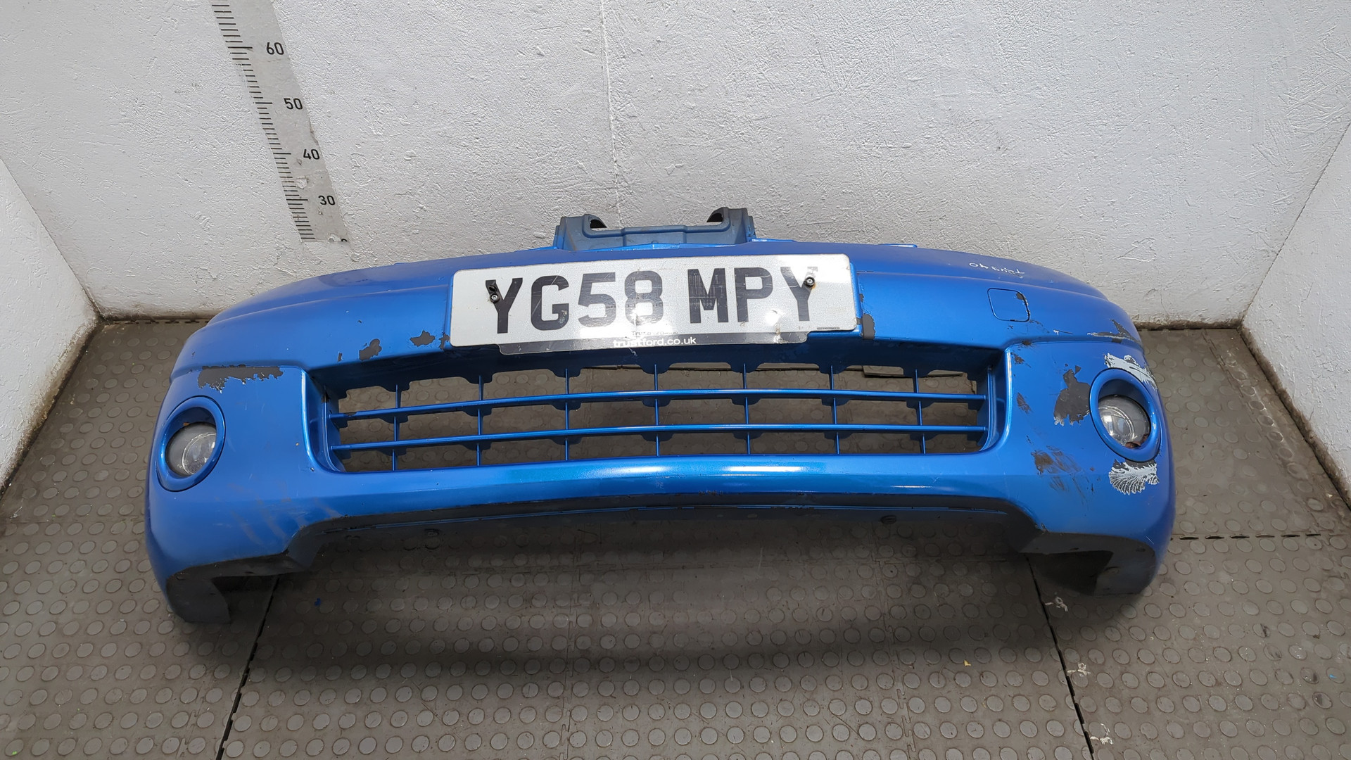 Бампер передний