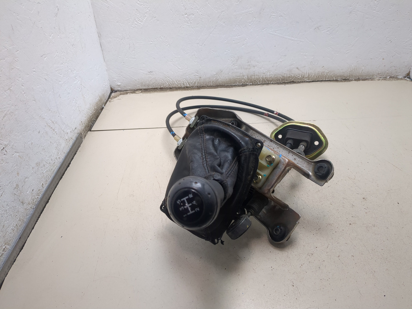 Кулиса МКПП / АКПП