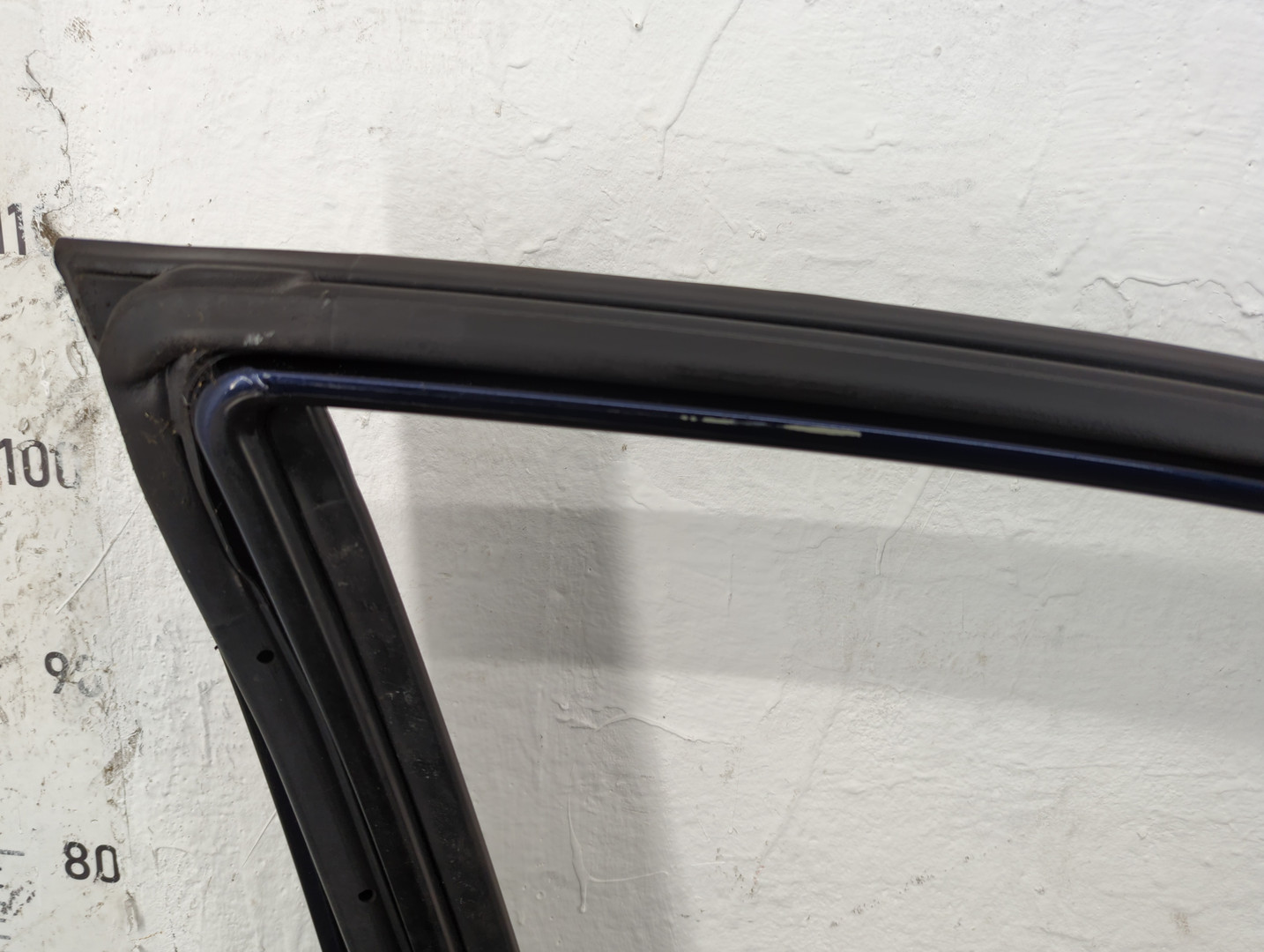 Дверь передняя левая