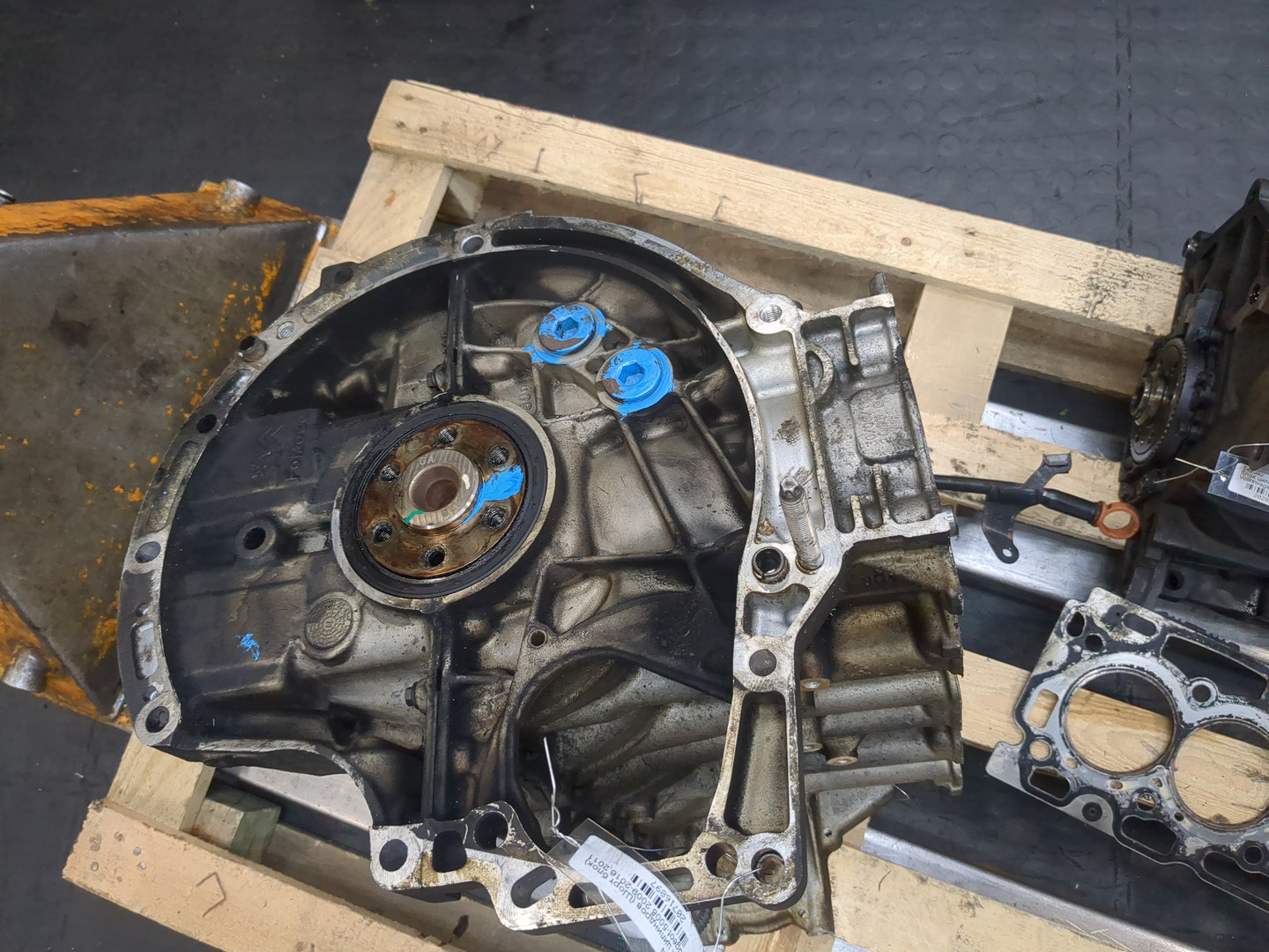 Блок двигателя для 5008 (T8) 2009-2016