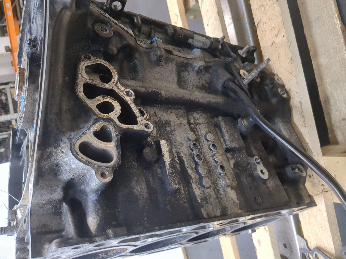 Блок двигателя