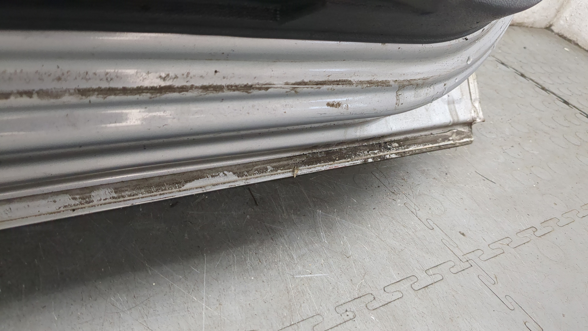 Дверь задняя левая