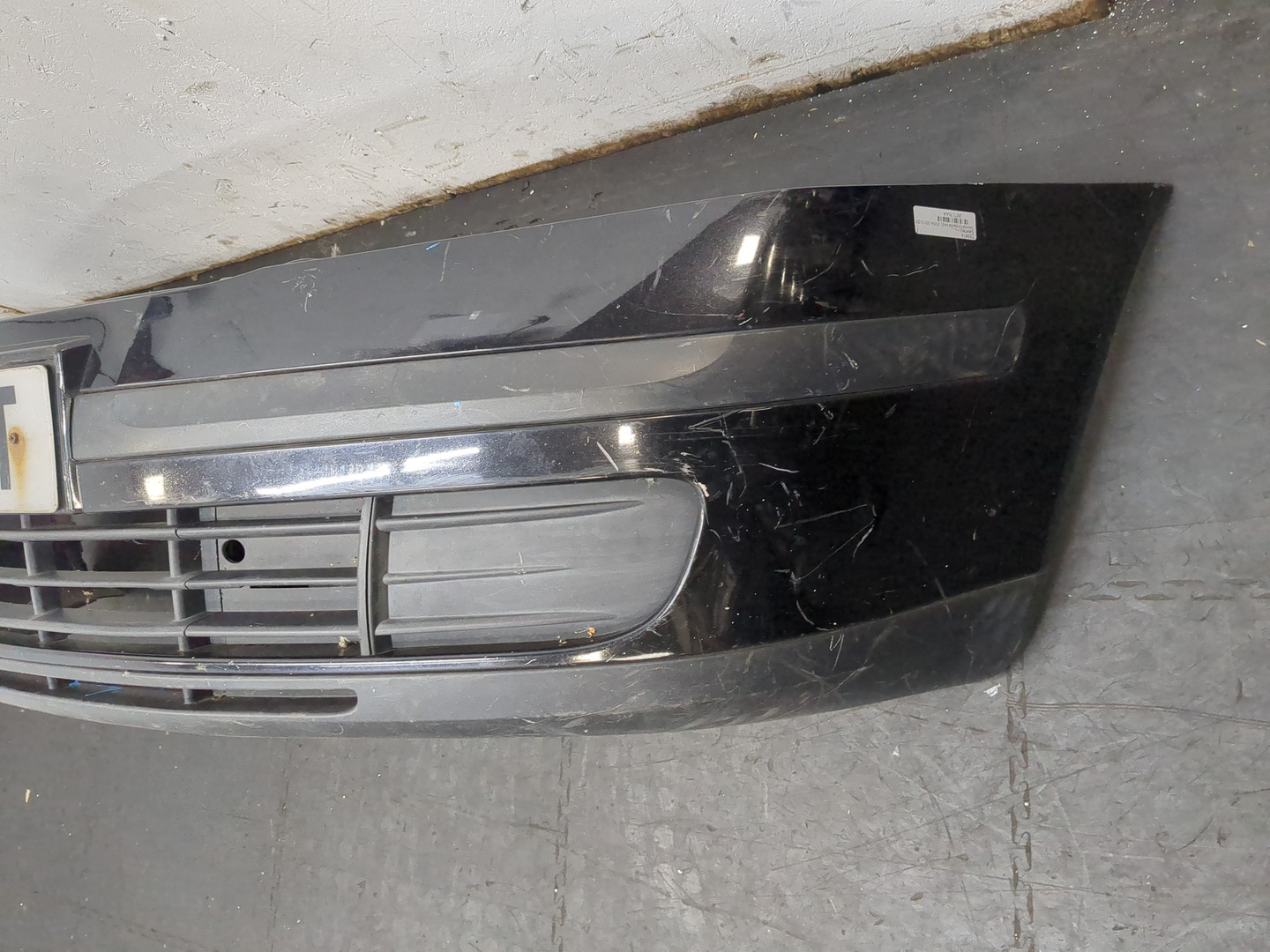 Бампер передний