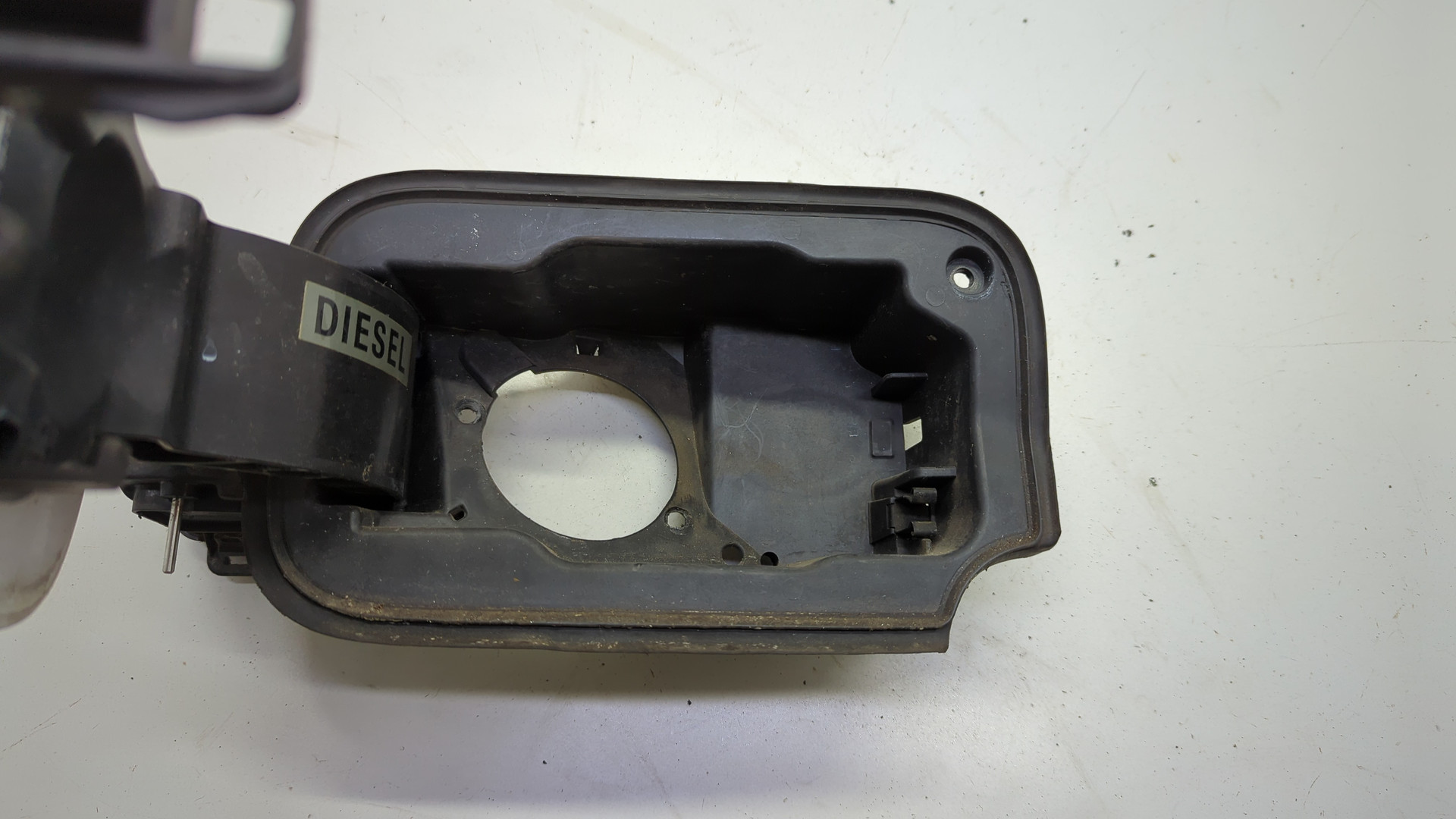 Лючок бензобака