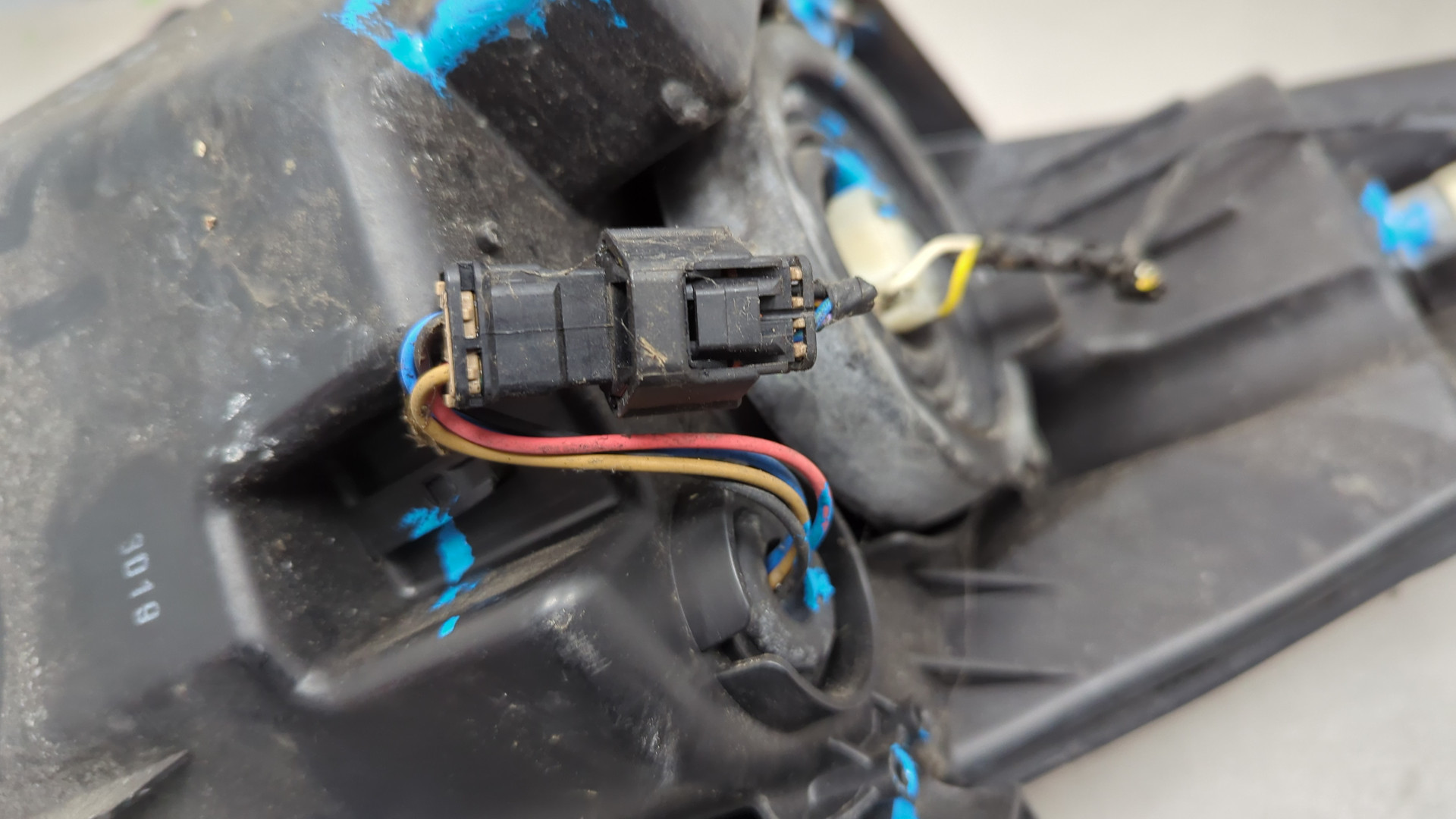 Фара правая