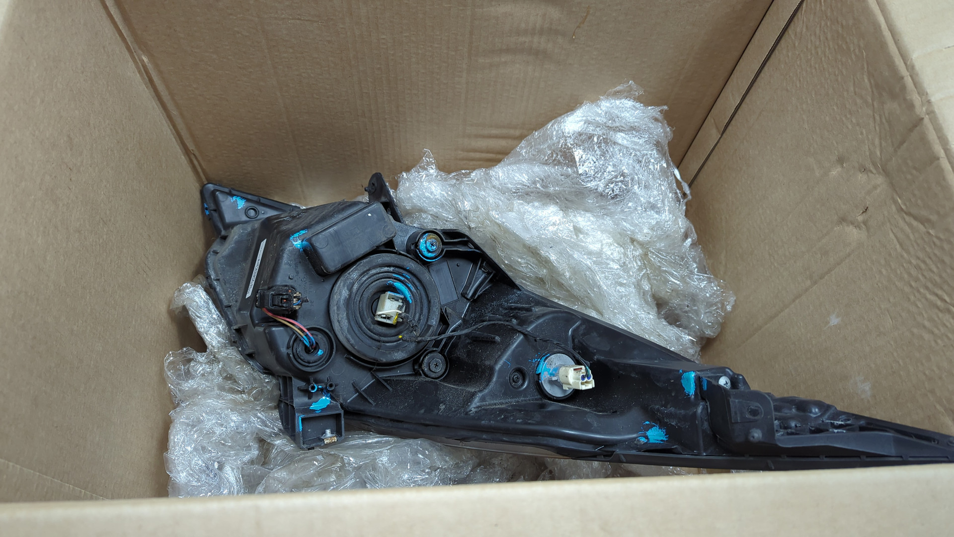 Фара правая