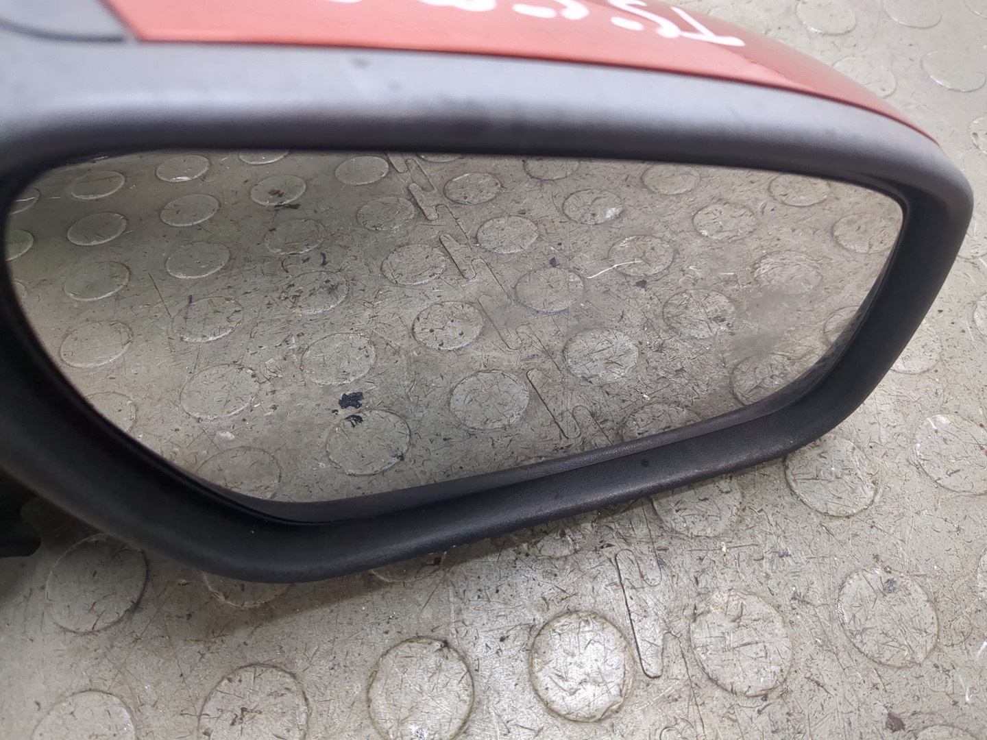 Зеркало правое электрическое