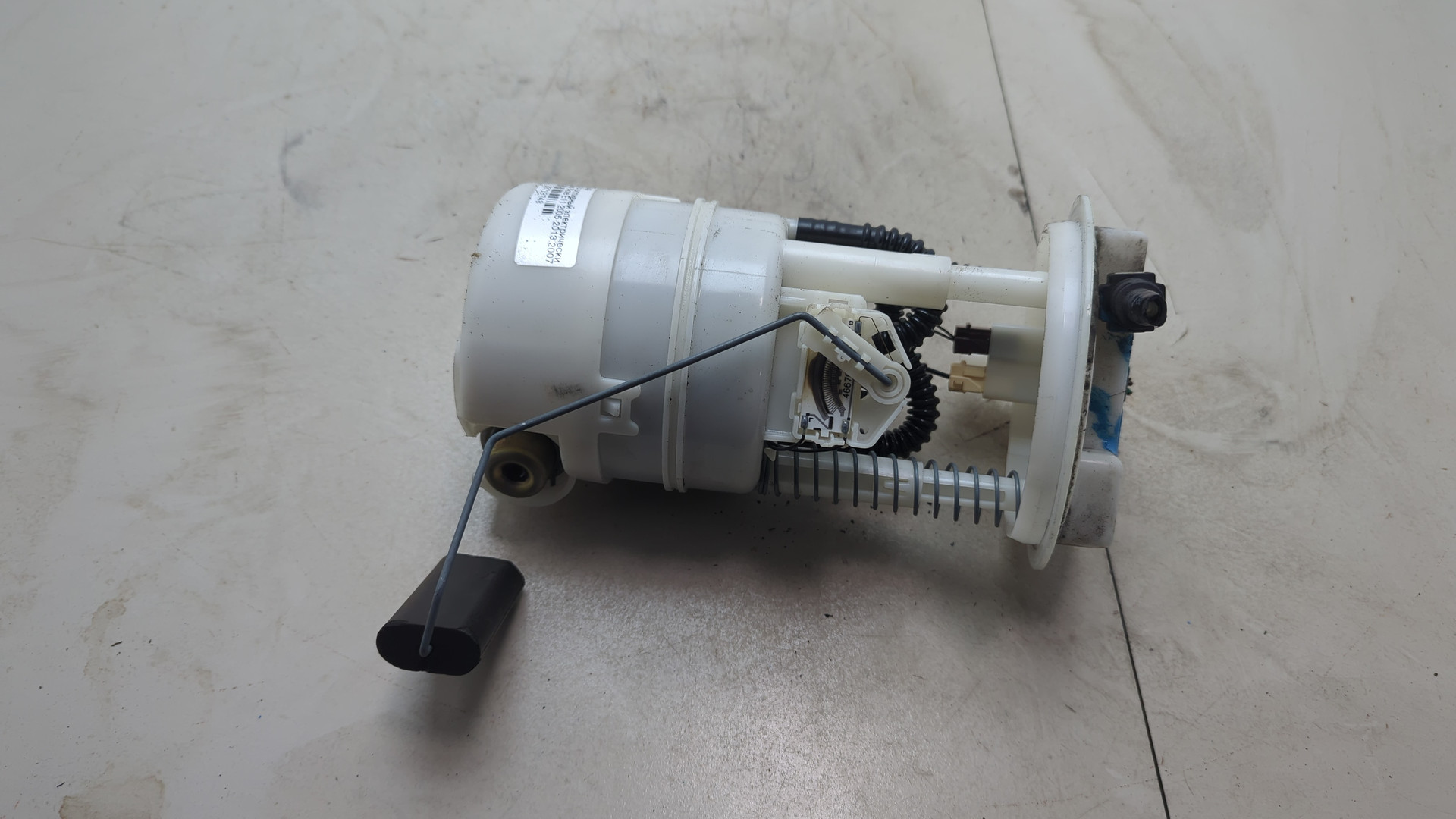 Насос топливный электрический