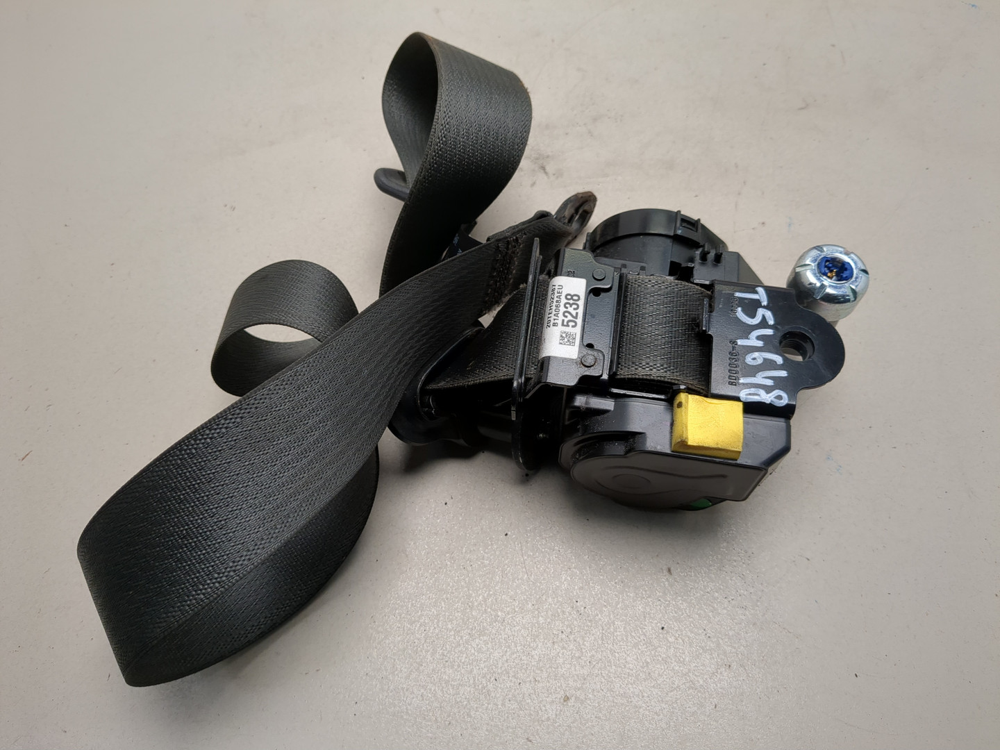 Ремень безопасности