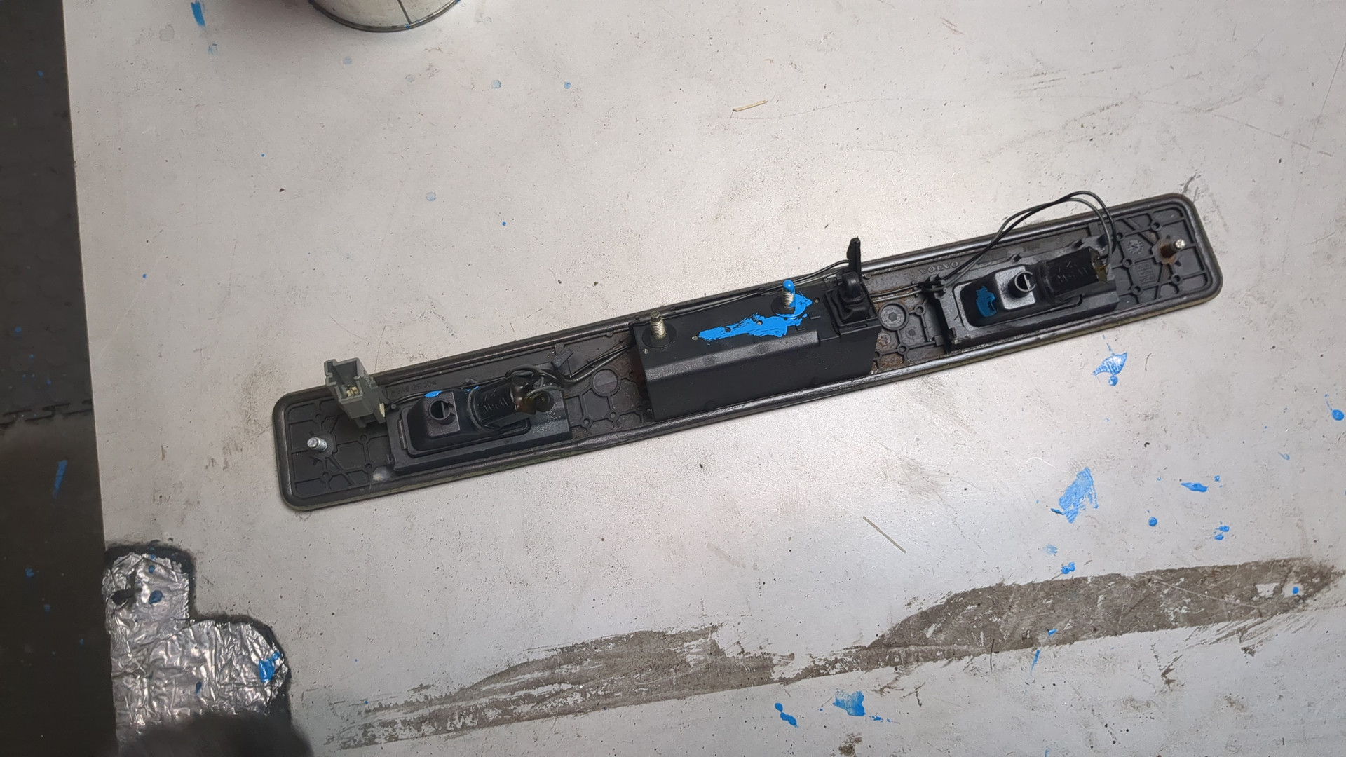 Фонарь подсветки номера