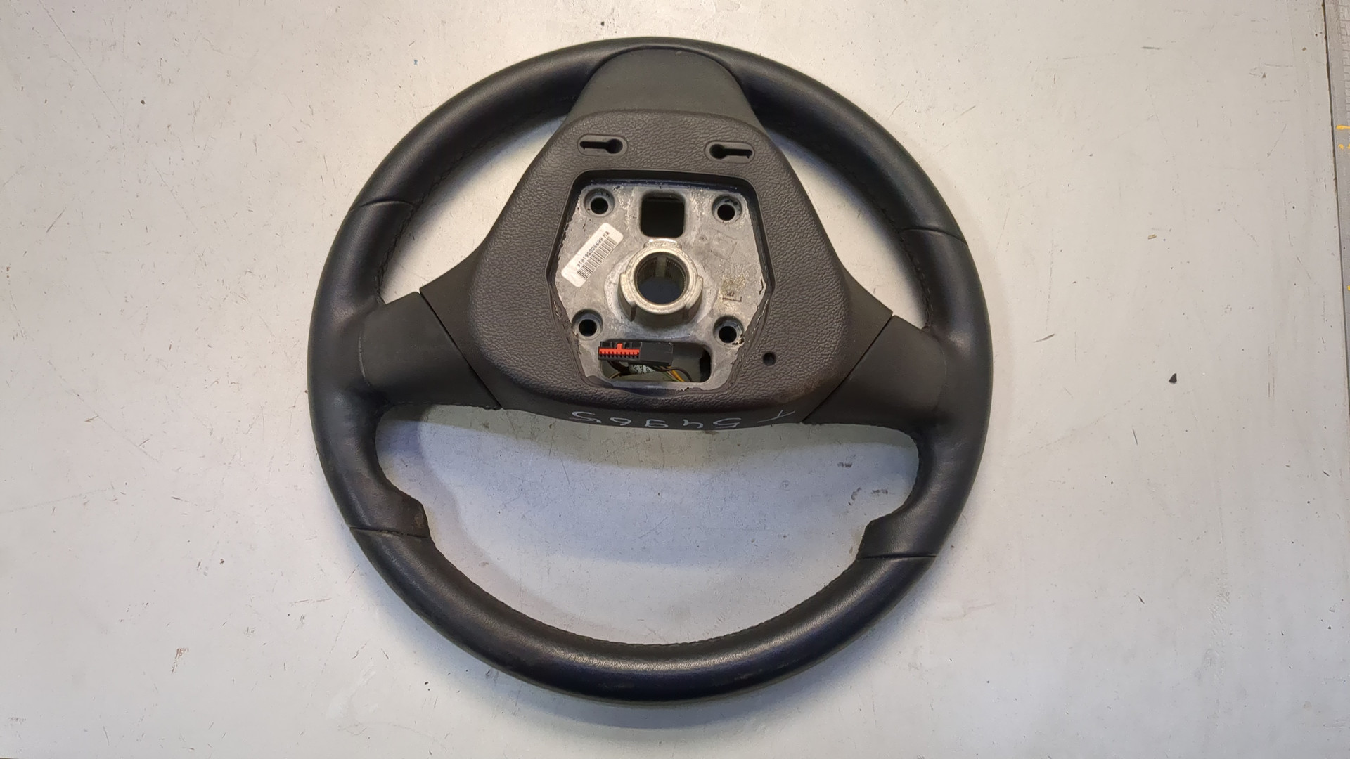 Рулевое колесо (руль)