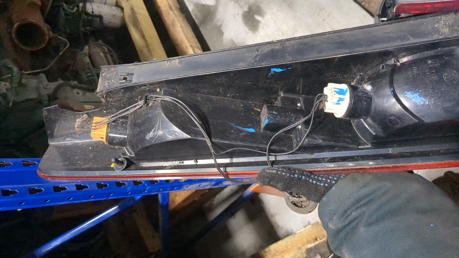 Фонарь задний правый